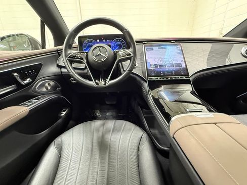 Used 2023 Mercedes-Benz EQS 450+ Sedan image 33
