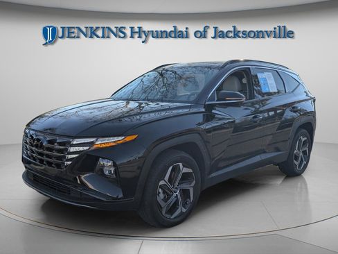 Used 2023 Hyundai Tucson Limited w/ Cargo Package image 12