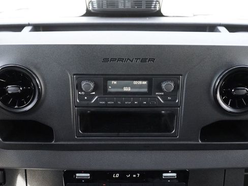 New 2025 Mercedes-Benz Sprinter 2500 image 24