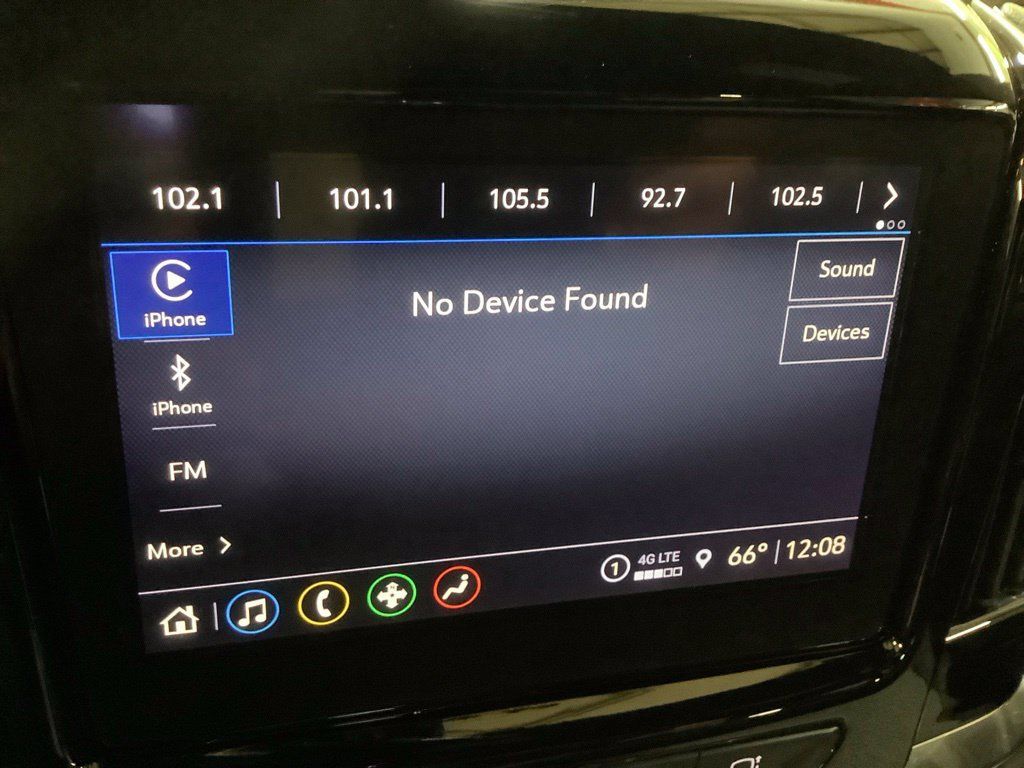 Used 2023 Chevrolet Traverse LT AWD/4WD image 37