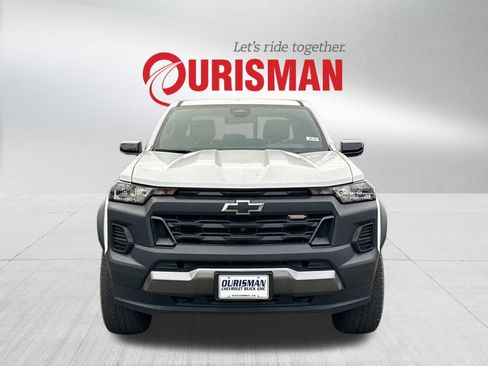 Used 2023 Chevrolet Colorado Trail Boss w/ Technology Package image 6