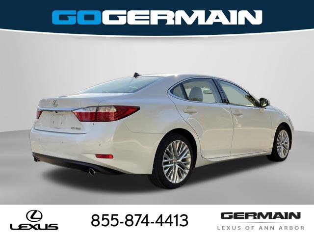 Used 2015 Lexus ES 350 w/ Ultra Luxury Package FWD image 8