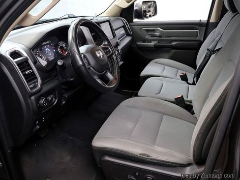 Used 2019 RAM 1500 Big Horn AWD/4WD image 12