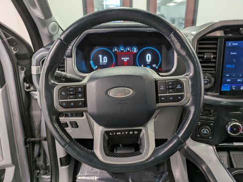 Used 2022 Ford F150 Limited image 19