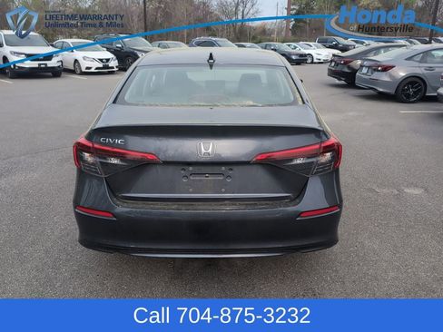 Used 2023 Honda Civic LX image 7