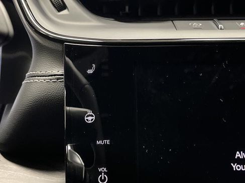 New 2026 Jeep Grand Cherokee L Limited image 8