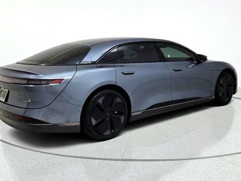 Used 2025 Lucid Air Pure RWD image 9