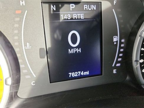 Used 2018 Jeep Renegade Latitude image 12