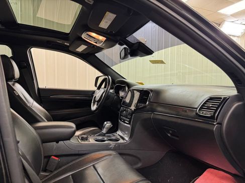 Used 2021 Jeep Grand Cherokee Limited w/ Quick Order Package 28K 80th AWD/4WD image 32
