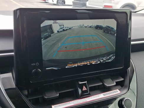 Used 2024 Toyota Corolla LE image 17