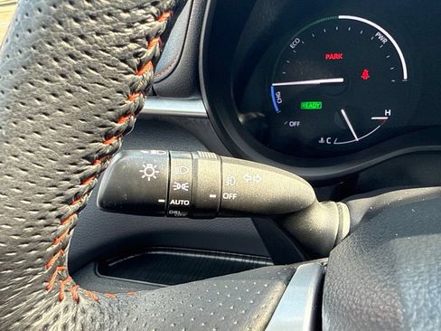Used 2023 Toyota Sienna XSE w/ XSE Plus Package AWD/4WD image 26