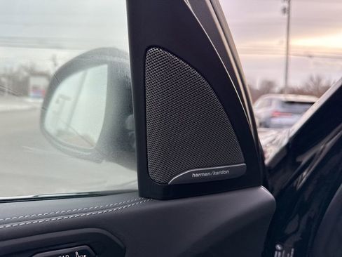 New 2026 BMW X7 xDrive40i w/ M Sport Package image 9