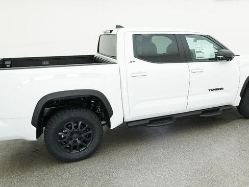 New 2026 Toyota Tundra SR5 AWD/4WD image 28