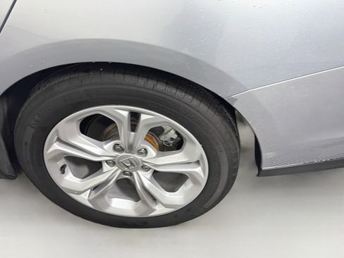 Used 2025 Honda Accord LX image 11