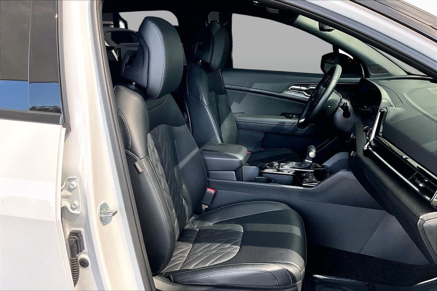 Used 2025 Kia Sportage X-Pro Prestige AWD/4WD image 9