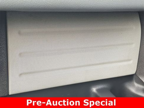 Used 2011 Ford F150 XLT w/ XLT Convenience Pkg image 11