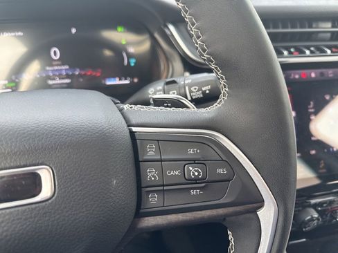 Used 2023 Jeep Grand Cherokee 4WD 4xe image 20