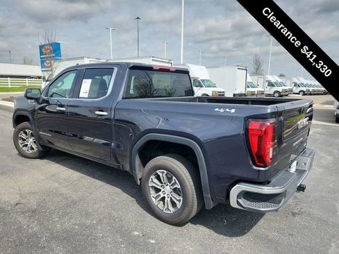 Used 2025 GMC Sierra 1500 SLT image 6