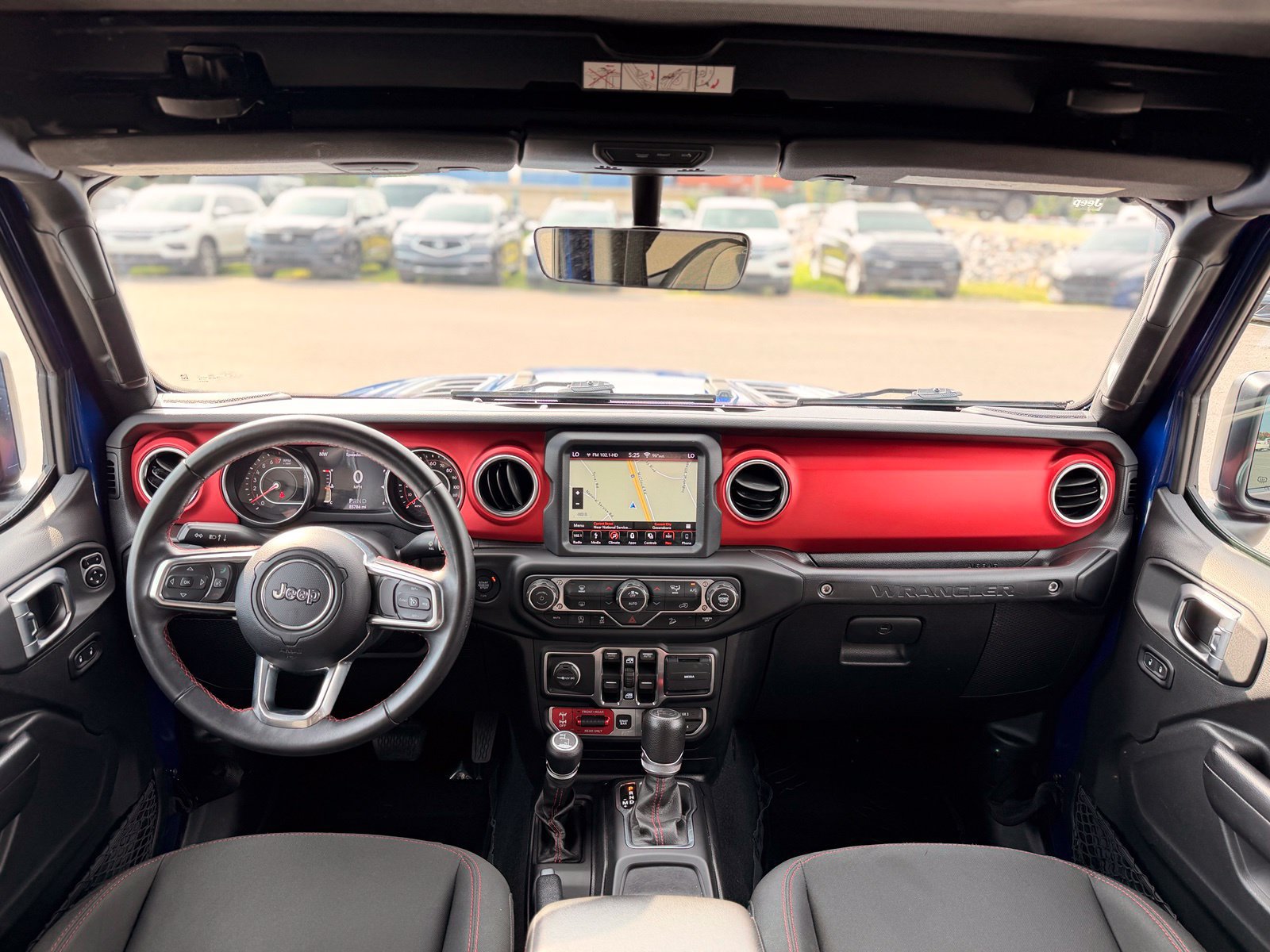 Used 2019 Jeep Wrangler Unlimited Rubicon AWD/4WD image 30