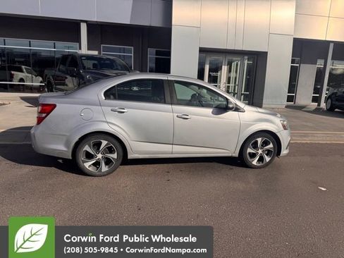 Used 2017 Chevrolet Sonic Premier image 8