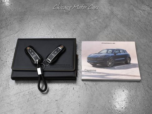 Used 2025 Porsche Cayenne GTS image 61