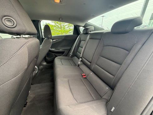 Used 2023 Chevrolet Malibu LT FWD image 6