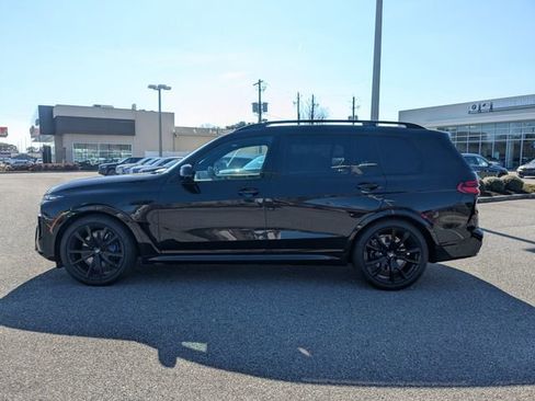 New 2026 BMW X7 xDrive40i w/ M Sport Package image 7