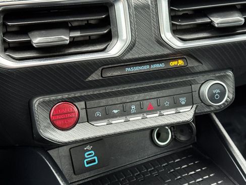 Used 2024 Ford Mustang Premium image 18