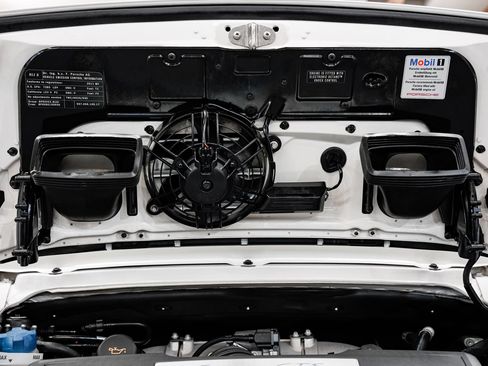 Used 2011 Porsche 911 Carrera GTS RWD image 42