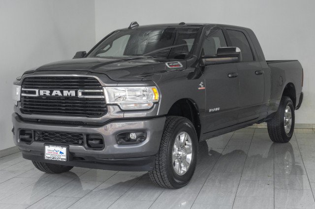 Used 2020 RAM 3500 Big Horn w/ Level 1 Equipment Group AWD/4WD image 4