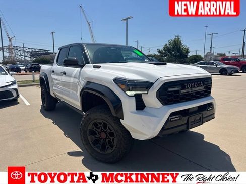 Used 2025 Toyota Tacoma TRD Pro AWD/4WD image 1
