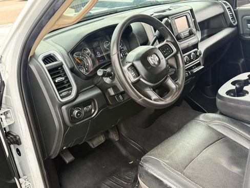 Used 2020 RAM 3500 Big Horn image 15