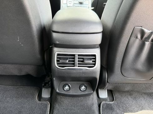 Used 2022 Hyundai Santa Fe SEL w/ Convenience Package AWD/4WD image 26