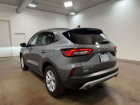 Used 2024 Ford Escape Active image 35