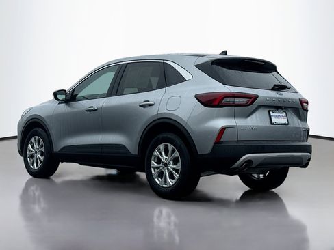 Used 2023 Ford Escape Active image 14