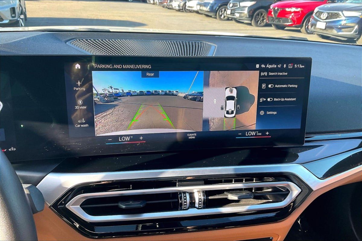 Used 2023 BMW 330i Sedan w/ Parking Assistance Package RWD image 17