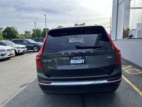 Certified 2023 Volvo XC90 B6 Plus w/ Protection Package AWD/4WD image 7