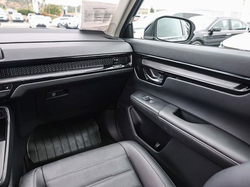 Used 2024 Honda CR-V EX-L image 6