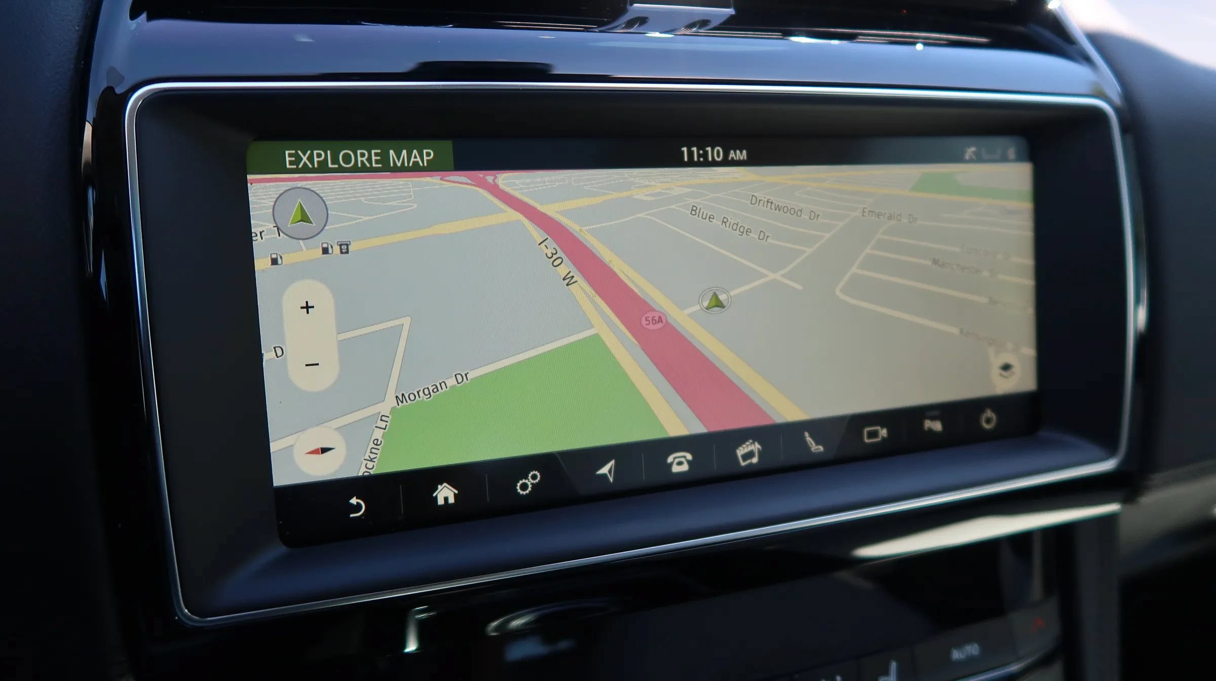 Used 2019 Jaguar F-PACE Prestige AWD/4WD image 17