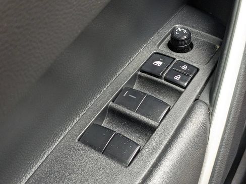 Used 2025 Toyota Corolla Cross AWD Hybrid w/ Convenience Package image 25