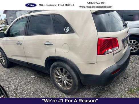 Used 2011 Kia Sorento EX w/ Premium Pkg FWD image 4