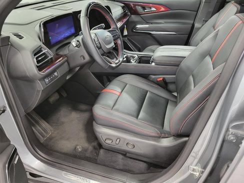 Used 2024 Chevrolet Traverse RS w/ LPO, Floor Liner Package image 9