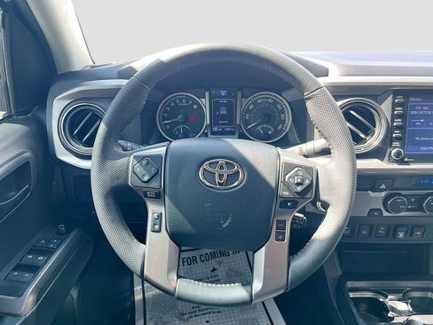 Used 2023 Toyota Tacoma SR5 RWD image 11