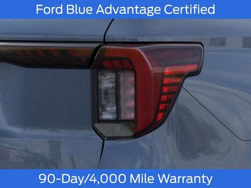 Used 2026 Ford Explorer Active AWD/4WD image 22