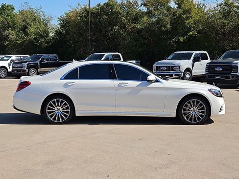 Used 2020 Mercedes-Benz S 450 Sedan image 4