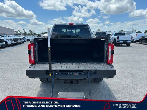 Used 2024 Ford F250 Lariat w/ Lariat Ultimate Package AWD/4WD image 10