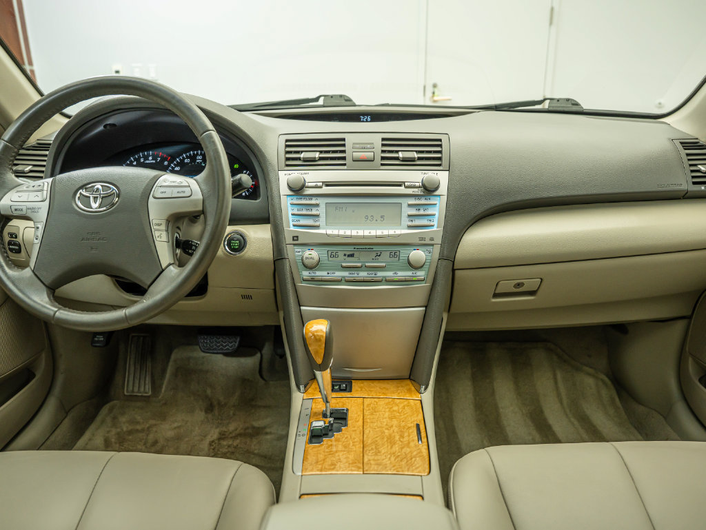 Used 2007 Toyota Camry XLE FWD image 27
