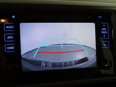 Used 2019 Toyota Tacoma SR5 image 8