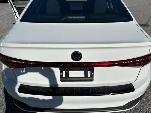 Certified 2026 Volkswagen Jetta Sport FWD image 14
