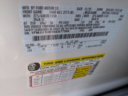 New 2025 Ford Expedition Active image 17